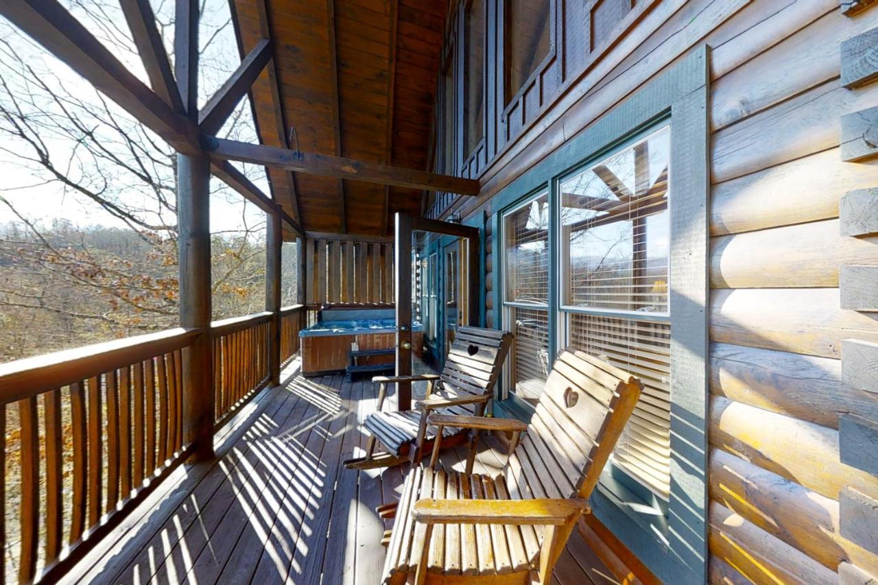 Chalet Of Dreams Pigeon Forge Exterior photo